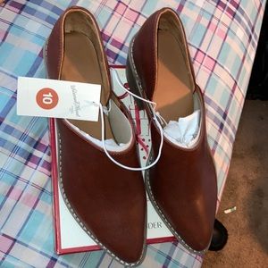 Memory foam comfort shoes